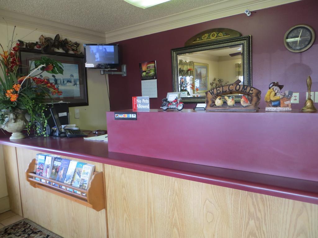 Regency 7 Rogers Motel Esterno foto